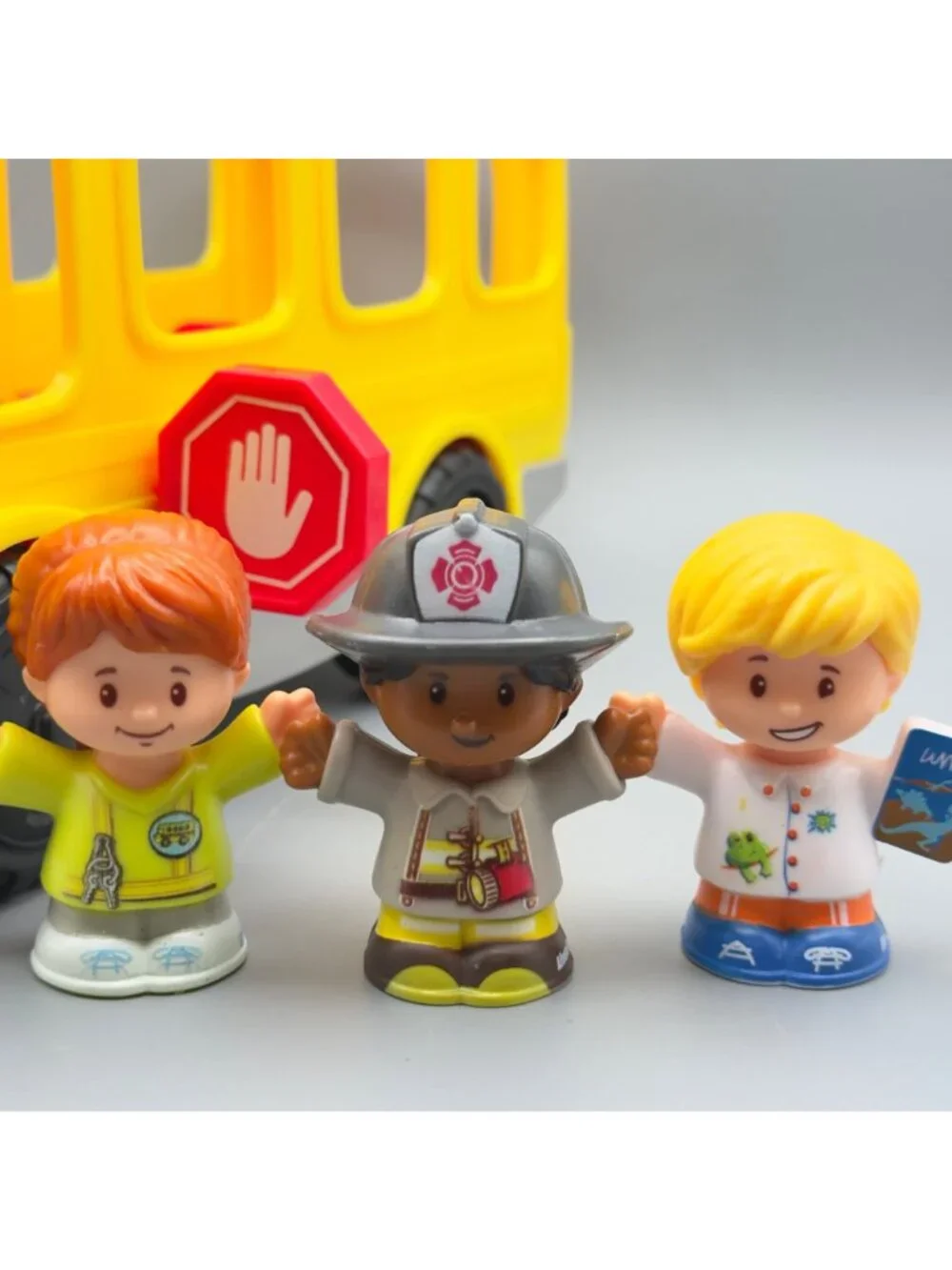 Fisher Price Little People School Bus with 3 Figures 2016 Works